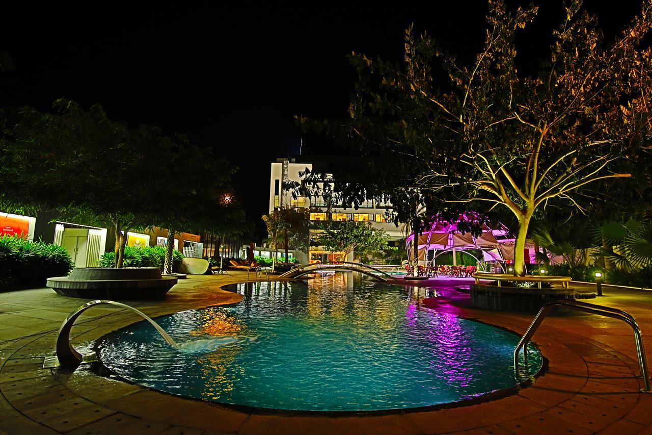 The Emerald Club ,Rajkot Eksteriør bilde