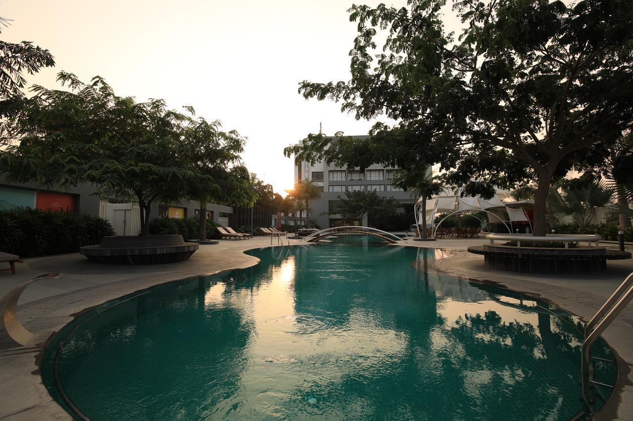 The Emerald Club ,Rajkot Eksteriør bilde